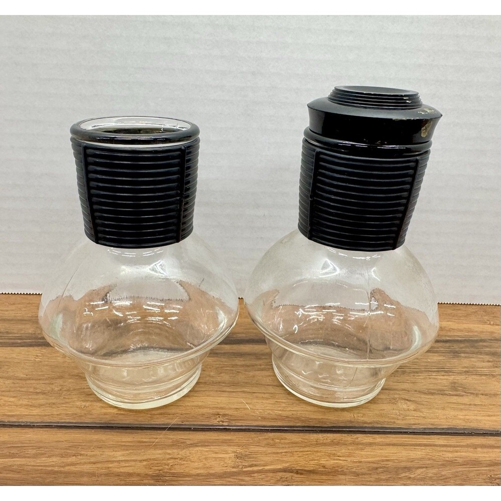 (2) Vintage Mekee #3 Hottle Glasbake with (1) Lid Coffee Carafe